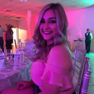 Meet your Posher, Elizabeth